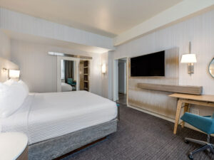 12-king-suite